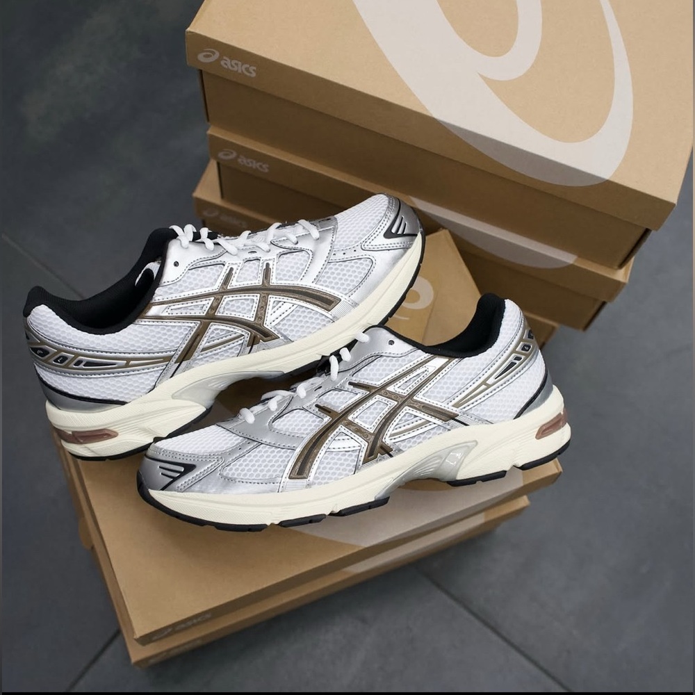 ASICS GEL-1130 “White Clay Canyon”